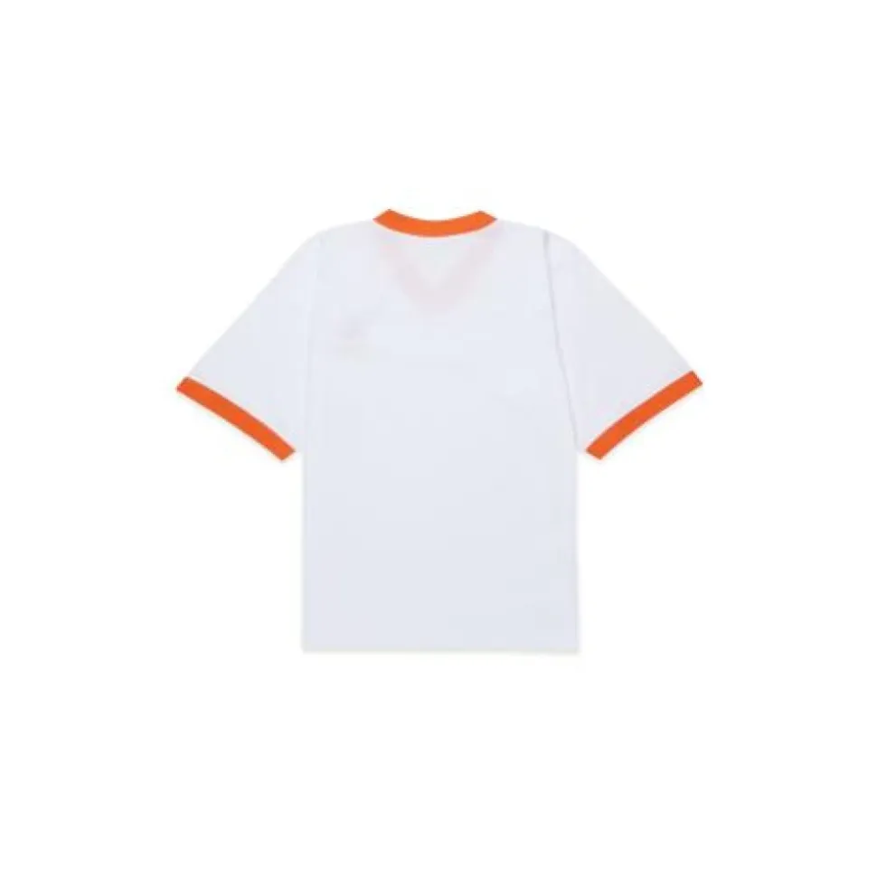 Camiseta con logo y cuello en V