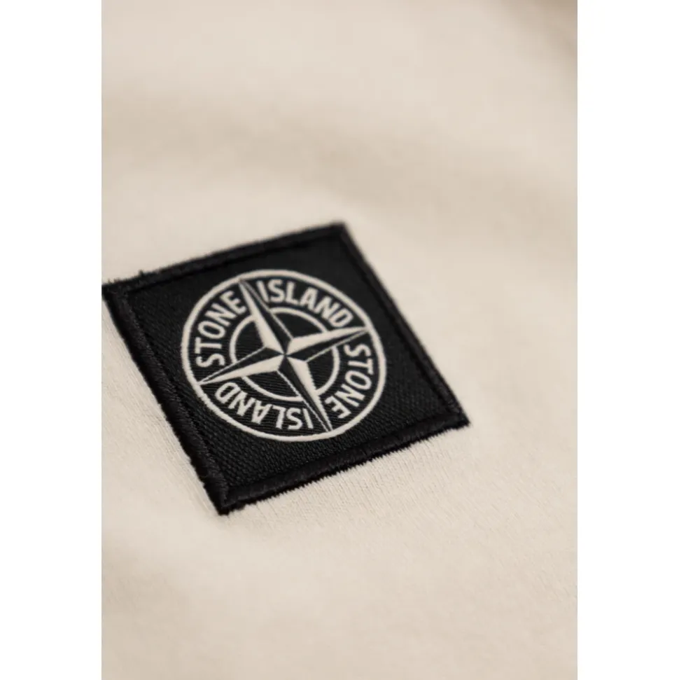 Camiseta con parche del logo