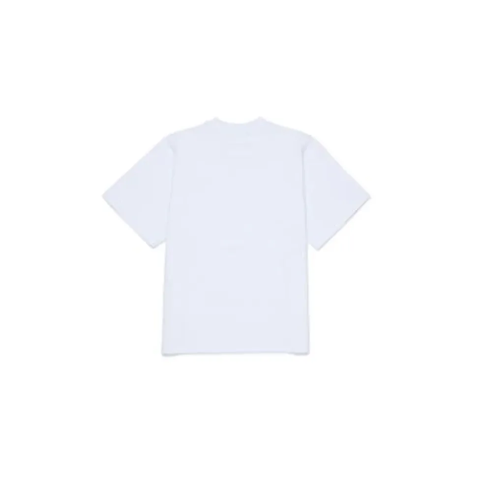 Camiseta de manga corta con cuello redondo y logo