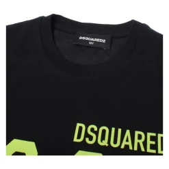 Camiseta de manga corta y cuello redondo