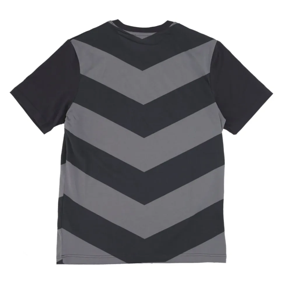 Camiseta deportiva Nike Sportswear con estampado integral Air