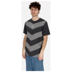 Camiseta deportiva Nike Sportswear con estampado integral Air