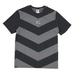 Camiseta deportiva Nike Sportswear con estampado integral Air