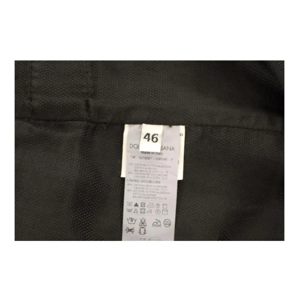 Chaleco Negro Vestido Cuello en V Corte Clásico