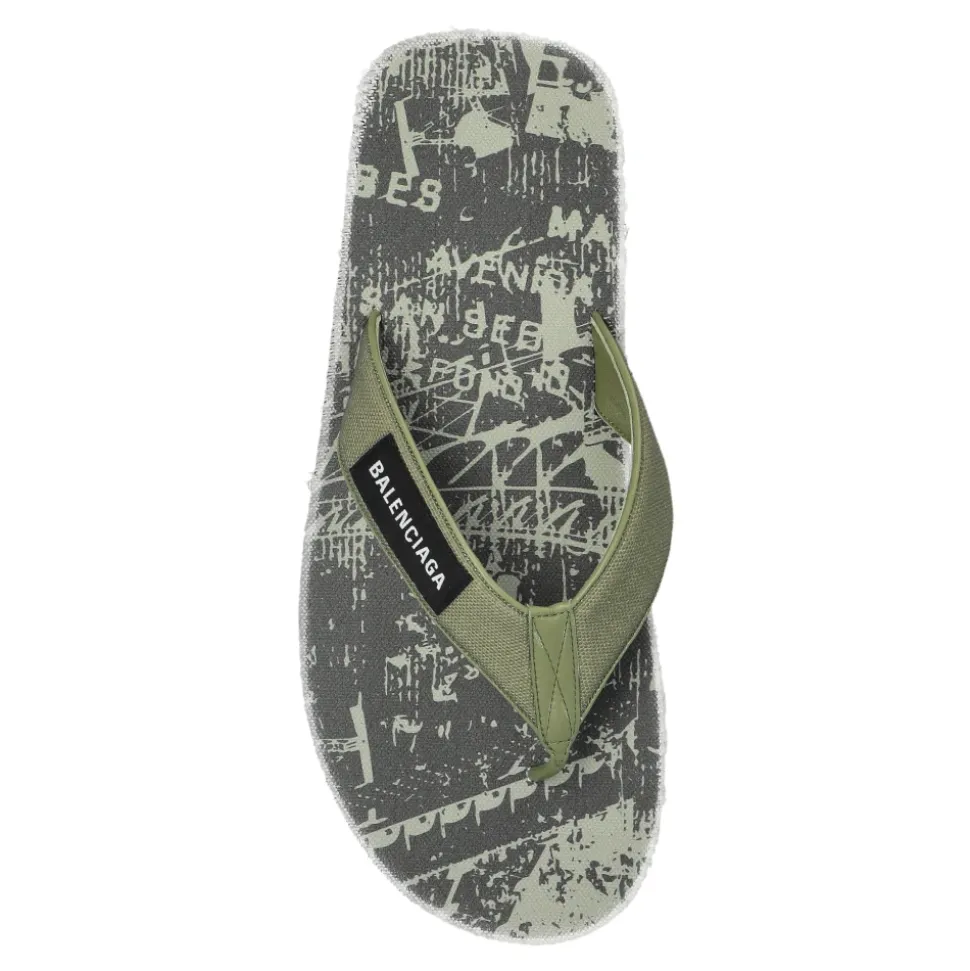 Chanclas con logo