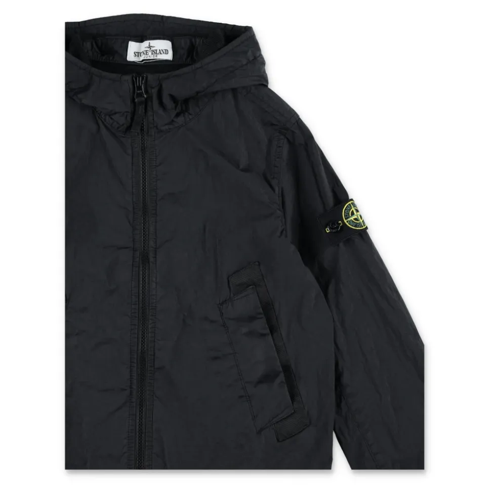Chaqueta con capucha de nailon