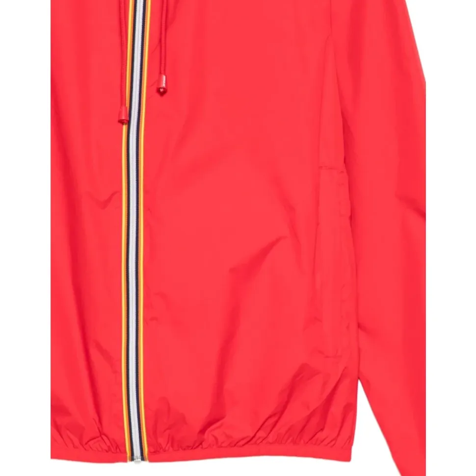 Chaqueta con Capucha y Parche de Logo
