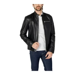 Chaqueta de Cuero Clásica con Detalles de Cremallera