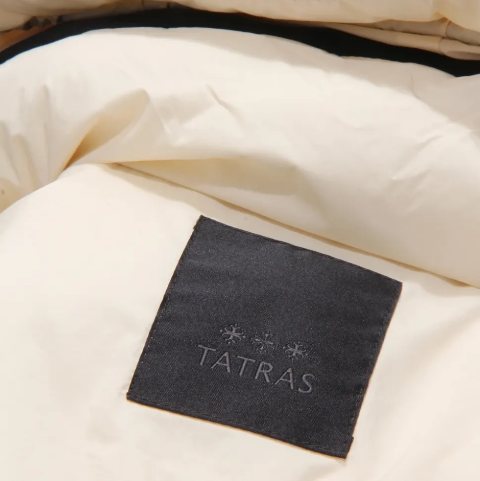 Chaqueta ligera de plumas con capucha desmontable