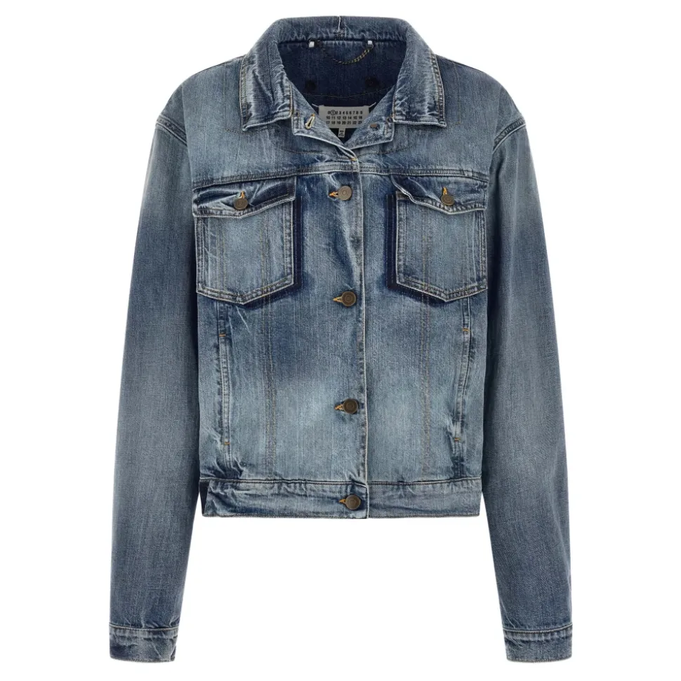 Chaqueta vaquera con cuello plegable