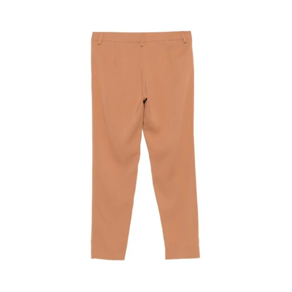 Chinos