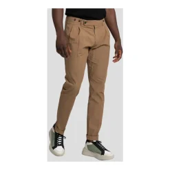 Chinos