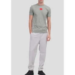 Chinos