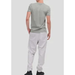 Chinos