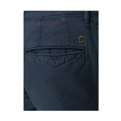 Chinos