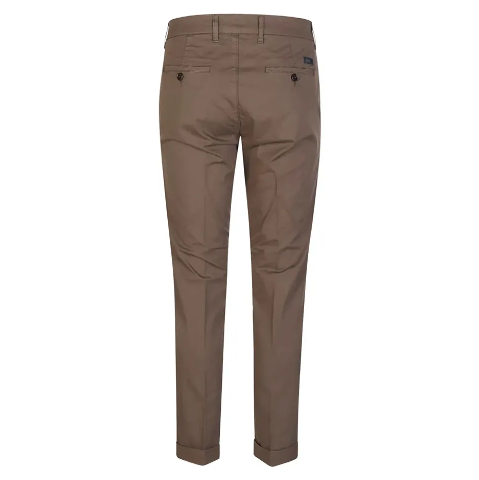 Chinos