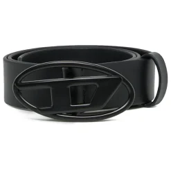 Cinturón con hebilla Oval D