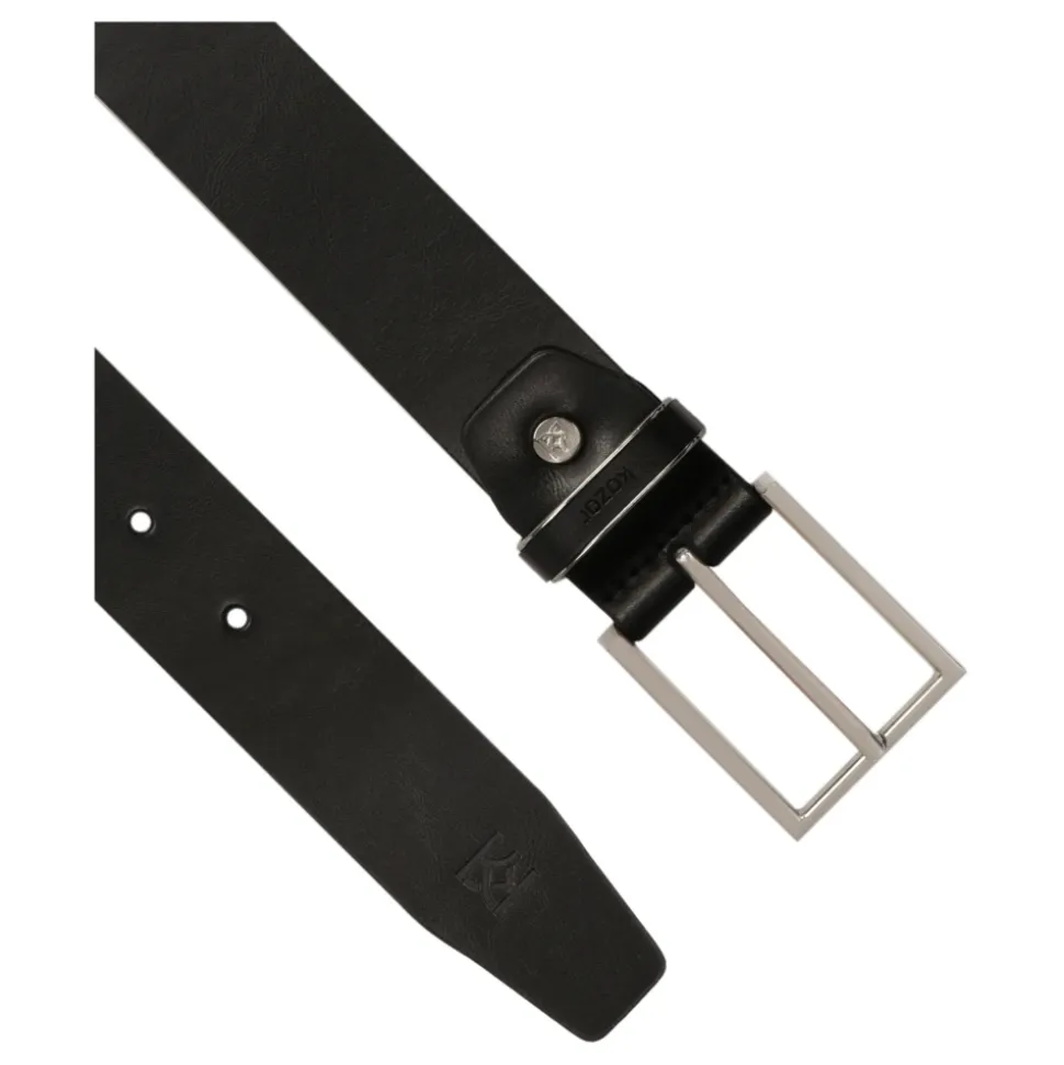 Cinturón de negocios negro con hebilla plateada