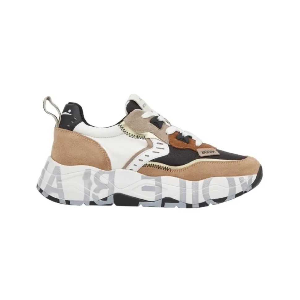 Club105 Sneaker
