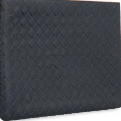 Clutch de cuero con motivo Intrecciato