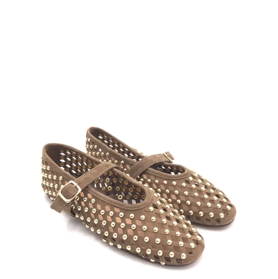 CNK003 Ballerina