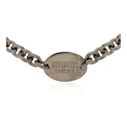 Collar con Cadena y Etiqueta de Logo