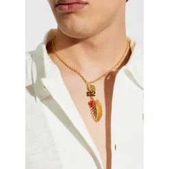 Collar con dijes