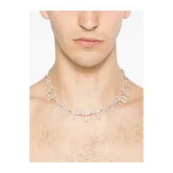 Collar con Eslabones Cruzados y Adornos de Cristal