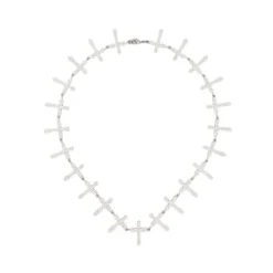 Collar con Eslabones Cruzados y Adornos de Cristal