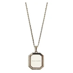 Collar con medallón y camafeo