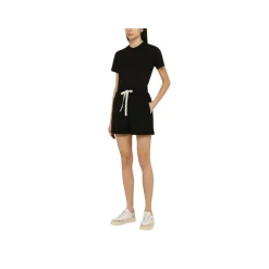 Conjunto de Camiseta y Pantalones Cortos con Logo Bordado