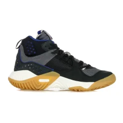 Delta Mid High Shoe