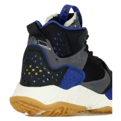 Delta Mid High Shoe