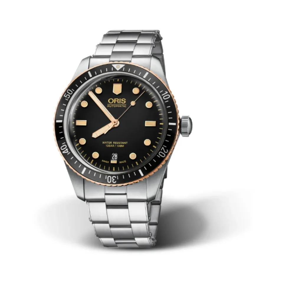 73377074354-0782018 - Divers Sixty-Five