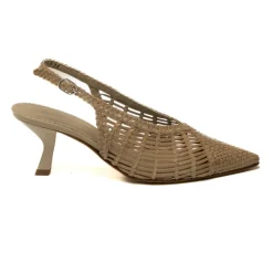 Dongola Slingback
