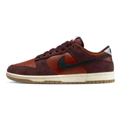 Dunk Low Retro SE