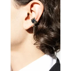 Ear Cuff de Latón con Motivo Religioso