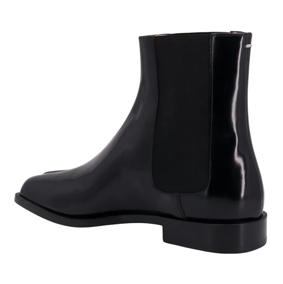 Elegantes Botines Chelsea de Cuero