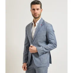 Elegante Traje de un Botón