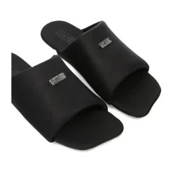 Flat Slipper