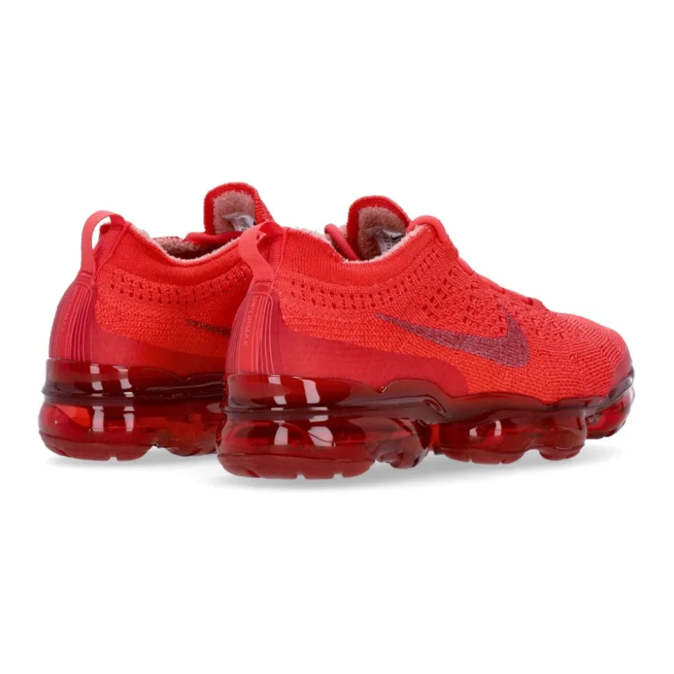 Flyknit Track Red Low Sneaker