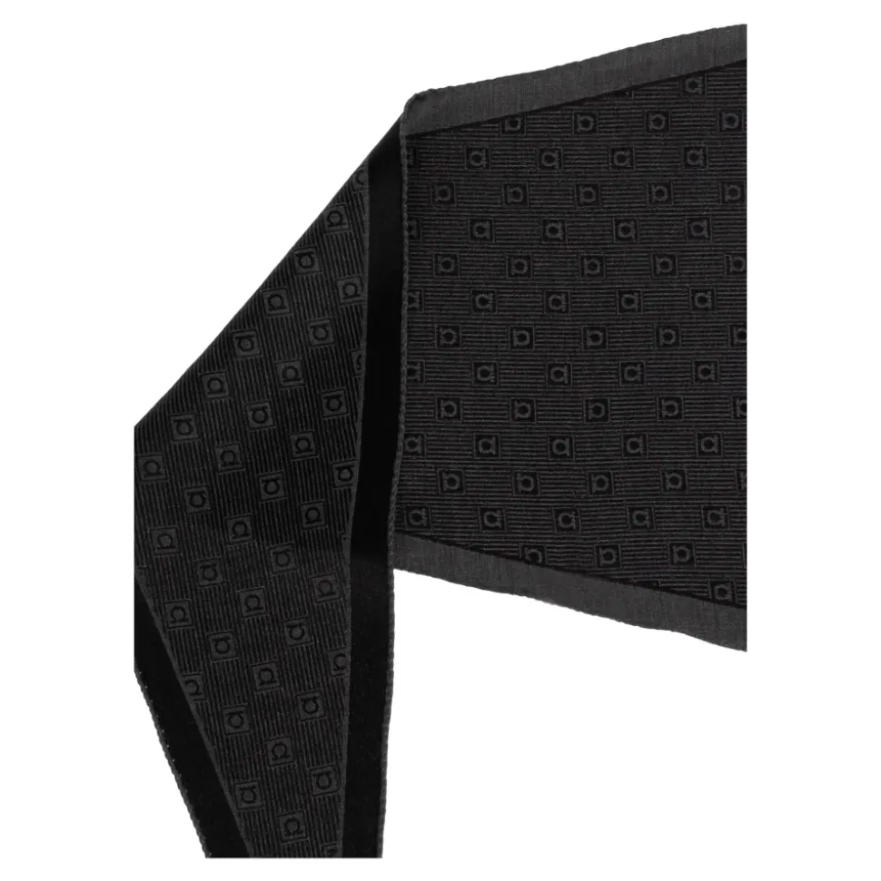 Foulard asimétrico con monograma