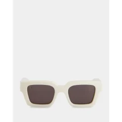 Gafas de sol cuadradas con lentes gris oscuro