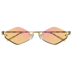 Gafas de sol elegantes en negro