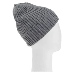 Gorra con parche de logo