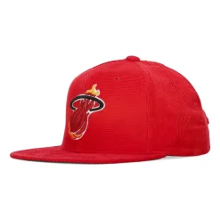 Gorra de Visera Plana
