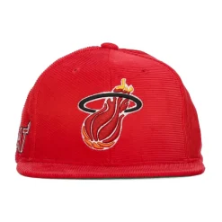Gorra de Visera Plana