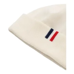 Gorro de algodón con borde doblado y detalle de logotipo