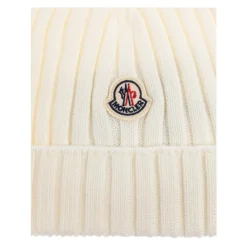 Gorro de lana con parche de logo