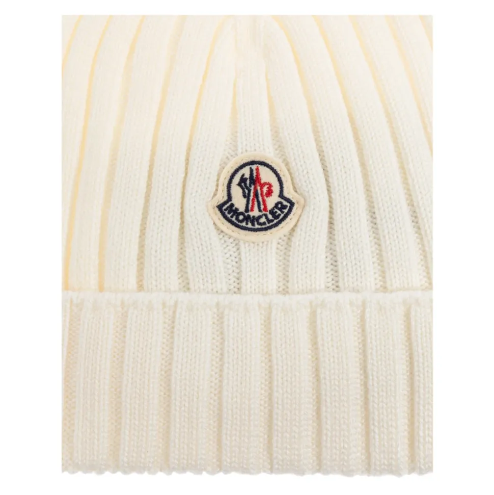 Gorro de lana con parche de logo